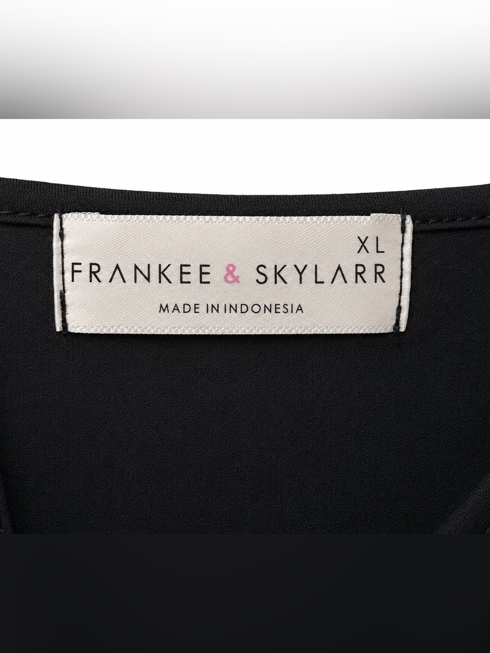 Frankee & Skylarr‎ Black Floral Lace Short Sleeve Top Women’s XL Stretch Knit - Picture 4 of 5